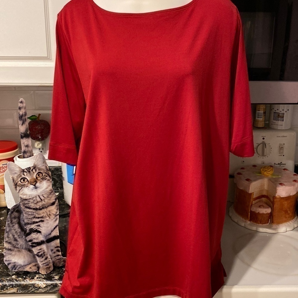 Z womens Relativity solid cranberry short sleeve stretch plus size top 3x. EUC